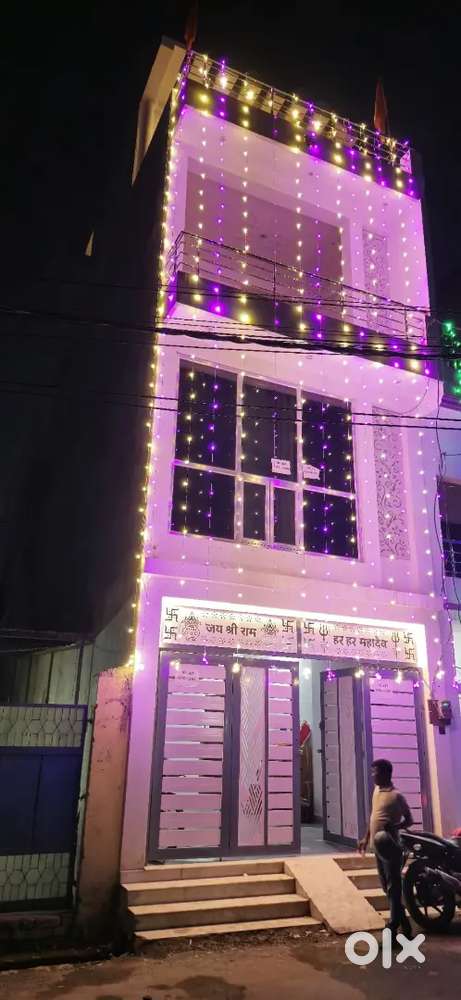 House and Godown for rent.