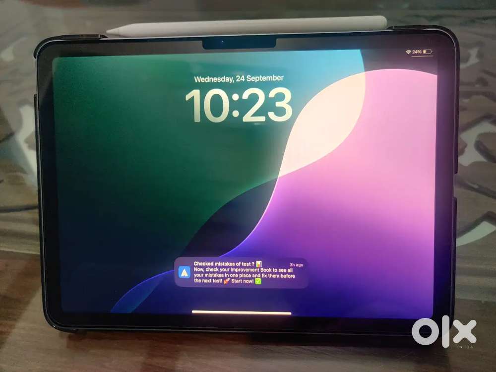 Apple iPad M2 and Apple Pencil Pro