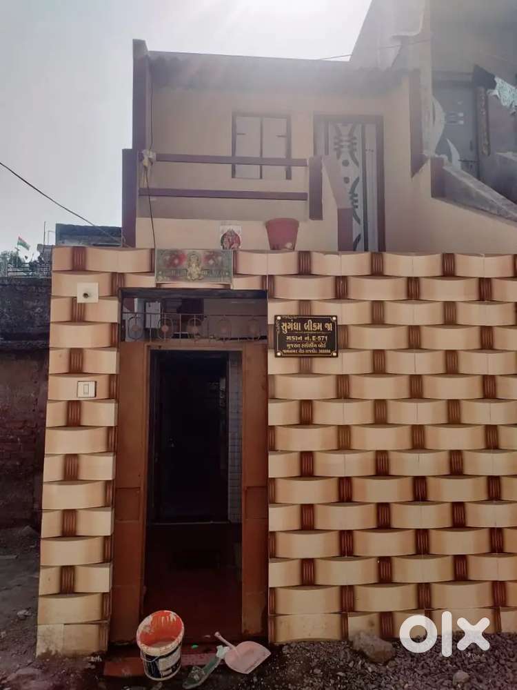 Independent house,full sunlight,air,water tank