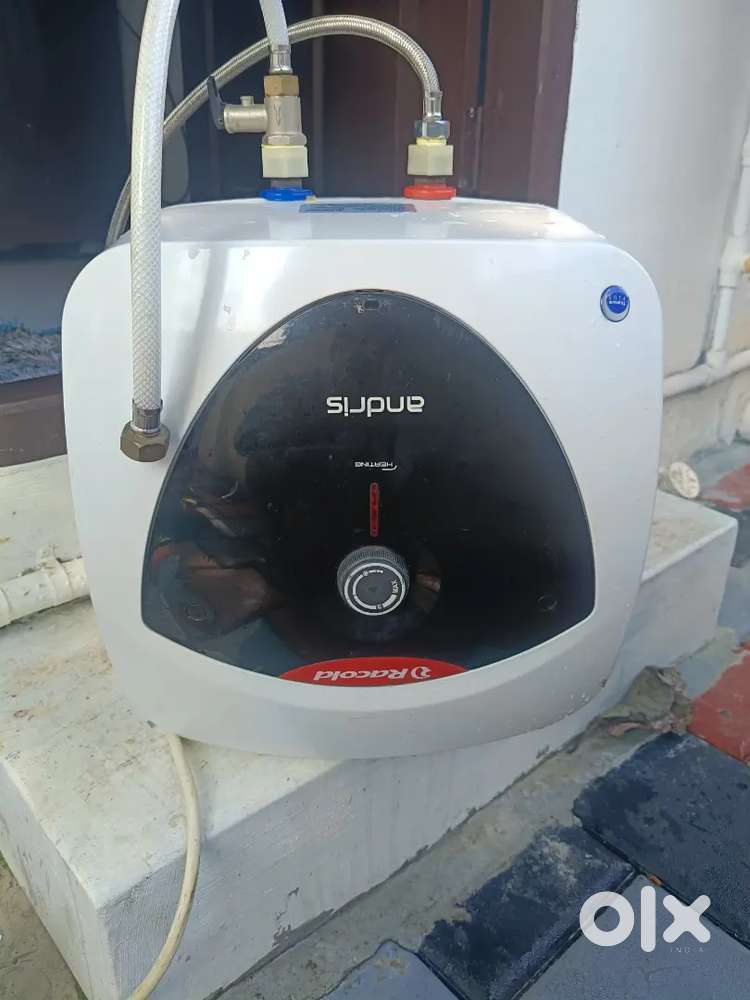 Electric heater racold 6 months used