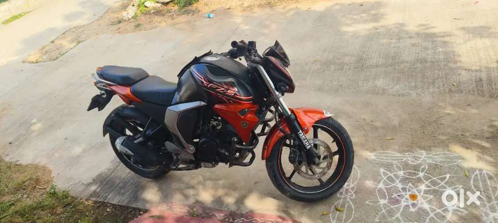 Yamaha FZ-S V2