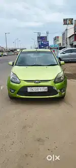 Ford Figo 2010-2012 Petrol ZXI, 2011, Petrol