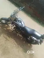 Bajaj Avenger 220 cruise