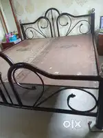 King size bed for sell