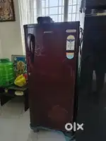 Kelvinator 5 star fridge 190 ltrs