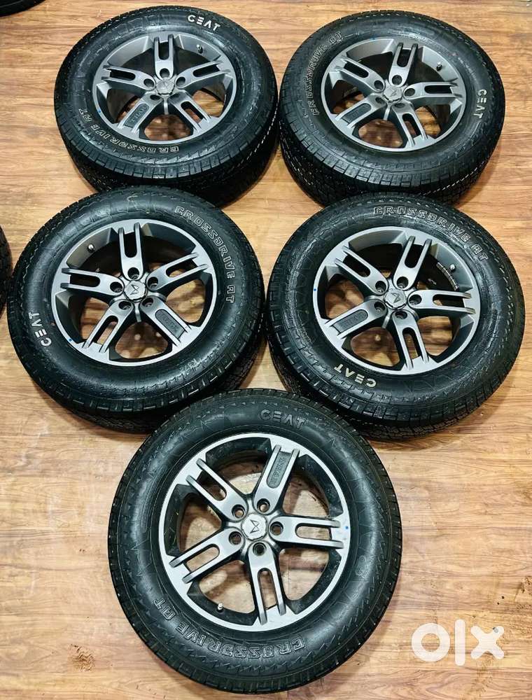 18inch Mahindra Thar OEM Alloys with Ceat Tyres set of 5
