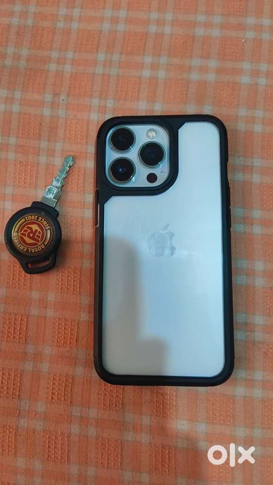 iPhone 13 pro waite color 128 gb