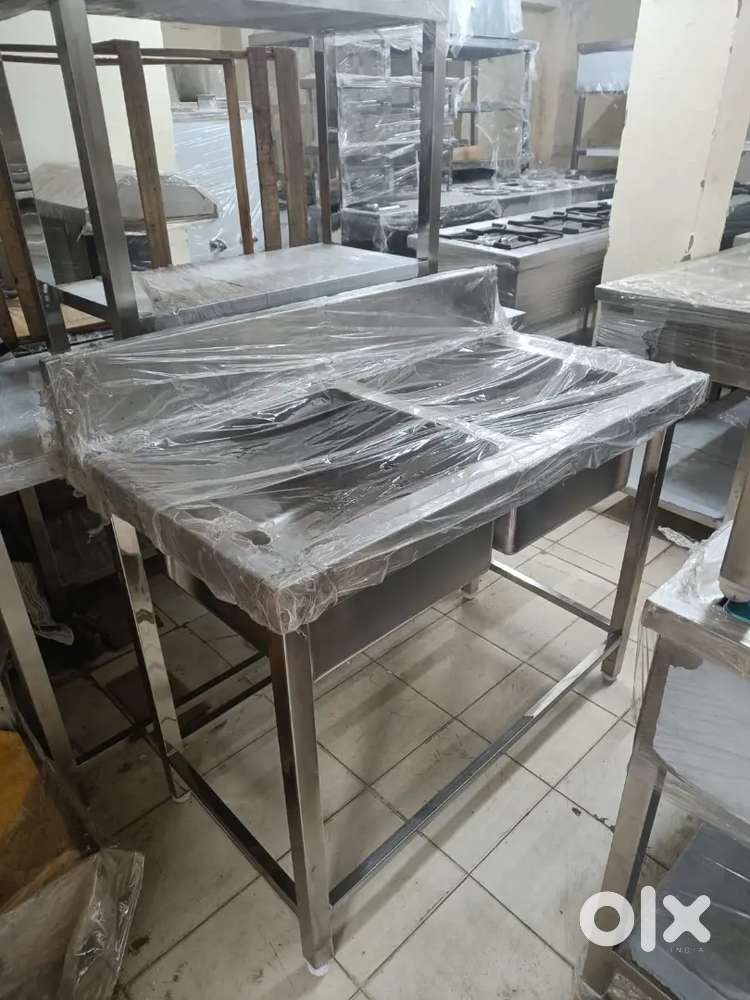 UNUSED COMMERCIAL DOUBLE SINK IN KATWARIA SARAI