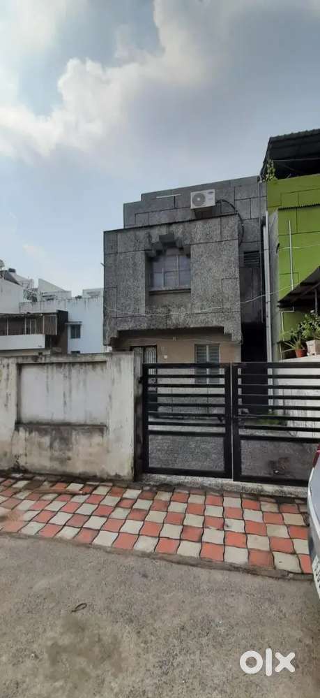 2BHK+ Stireroom Road touch duplex for residential or commercial use
