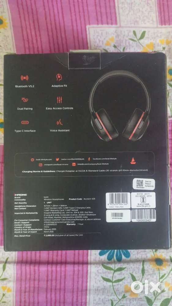 New Boat headphone Rockerz 425