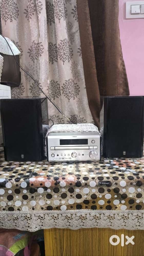 Yamaha mini amplifier 60watts with yamaha speaker100watts & Bluetooth.