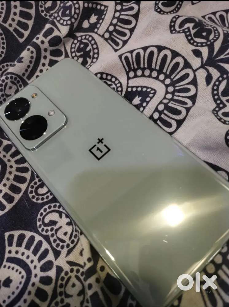 One' Plus Nord 2t 5g .128.good condition