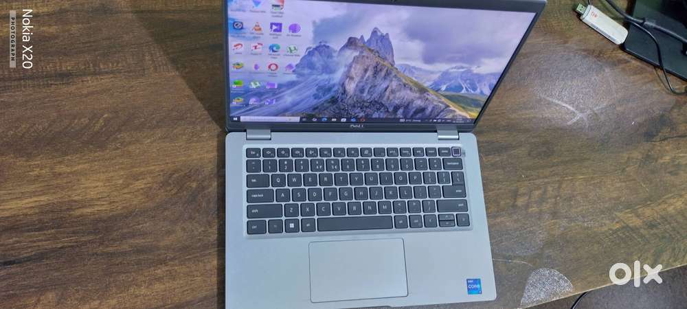 Dell Latitude 5420 laptop, Dell WD19TB Docking station, 512GB SSD