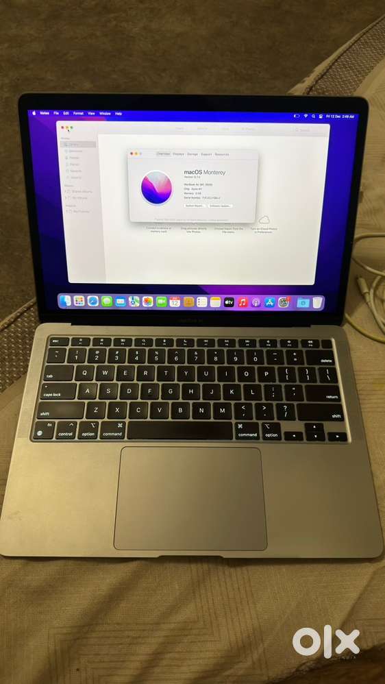 Apple Macbook Air 2022 M1 chip