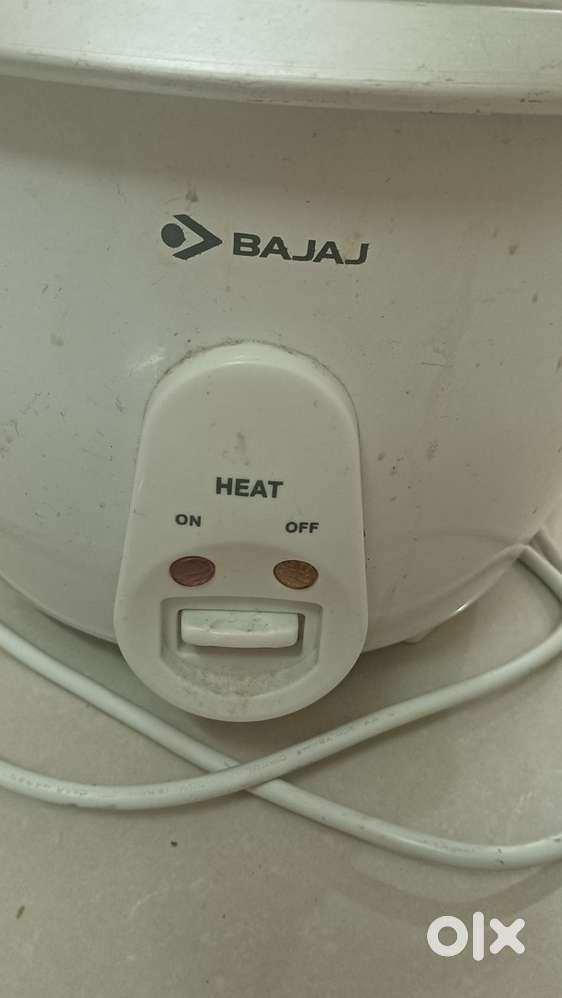 Bajaj RCX 1.8 DLX Rice Cooker, 1.8 Litre , White