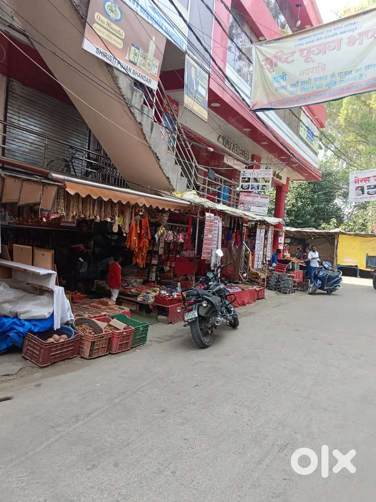 New shop good location