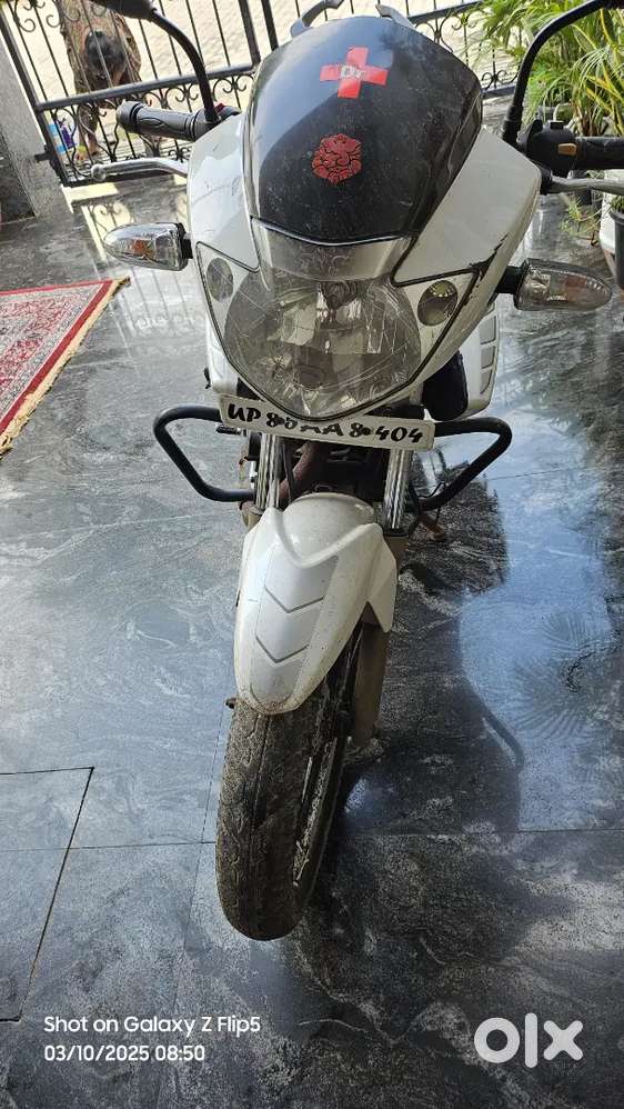 Tvs apache rtr 180cc,very less used ,excellent condition.