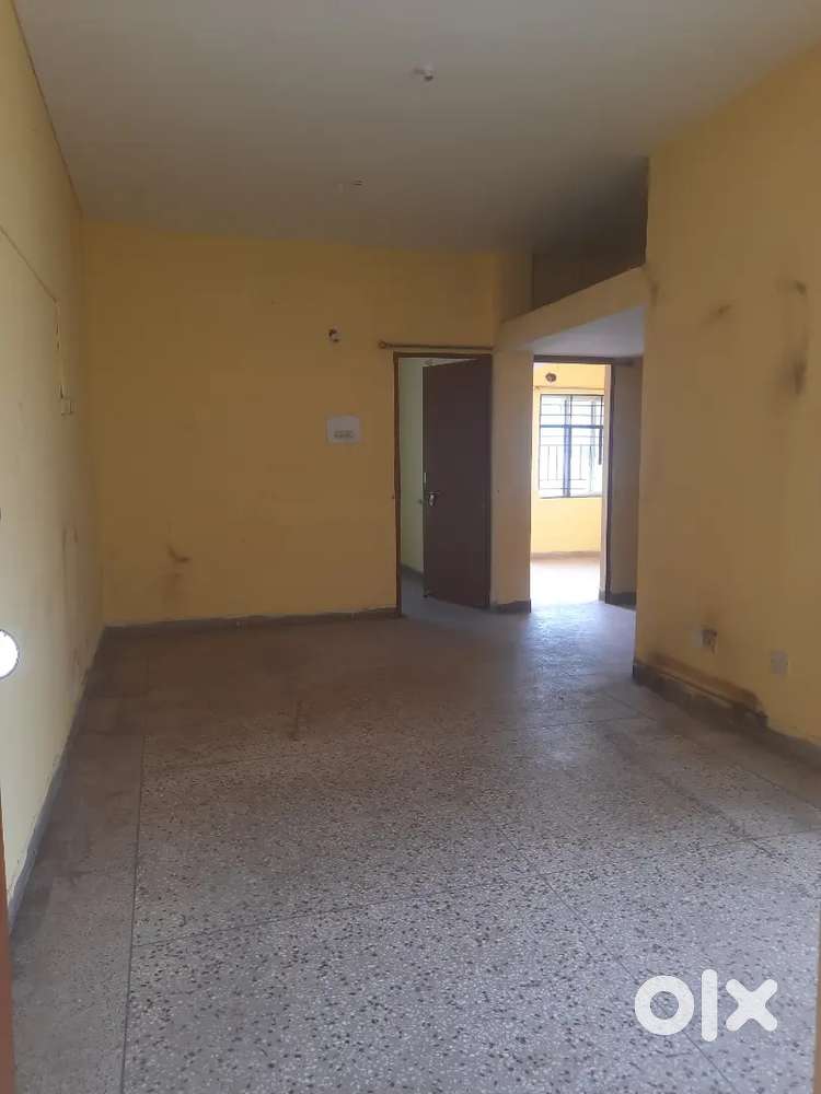 1 Rk  FLAT FOR RENT IN PATLIPUTRA COLONY