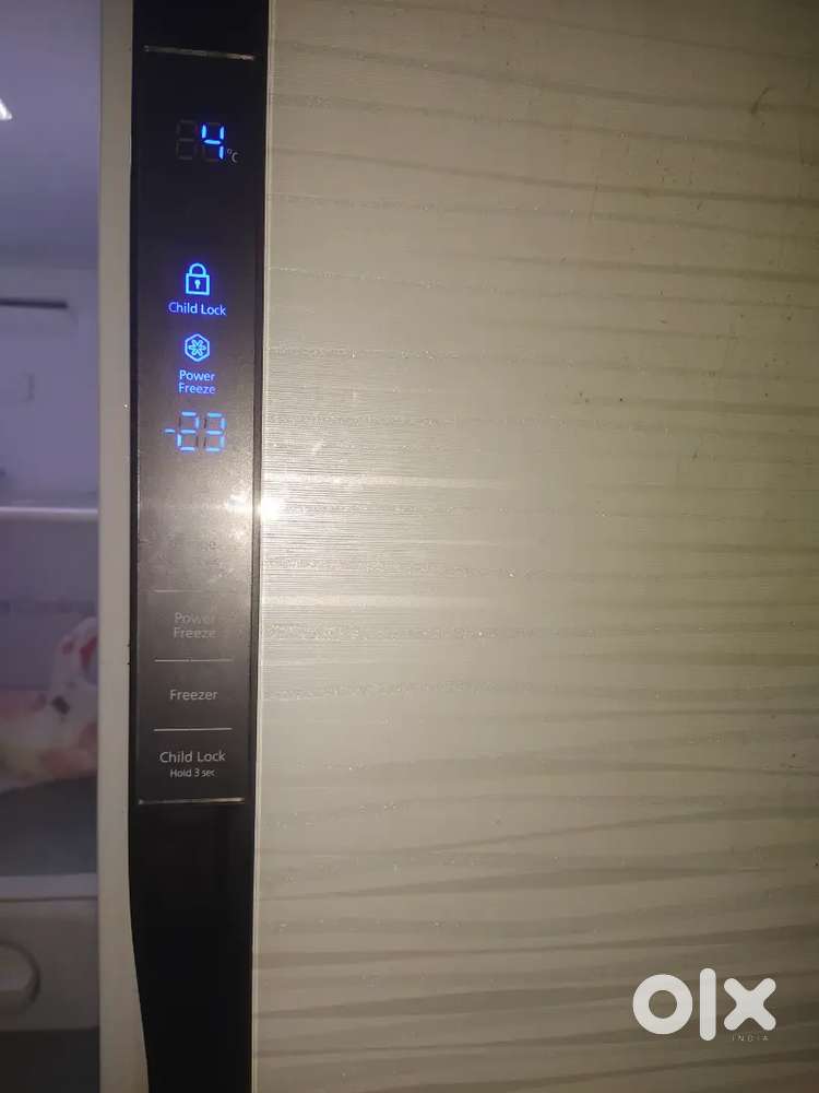 Samsung 591L frost free side by side refrigerator shiny river white )