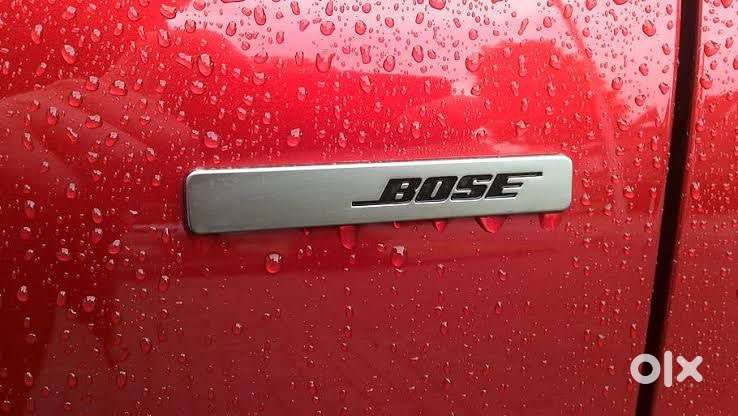 BOSE SMART SOUNDBAR AND BOSE BASS MODULE 500