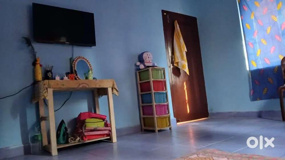 Need female roommate