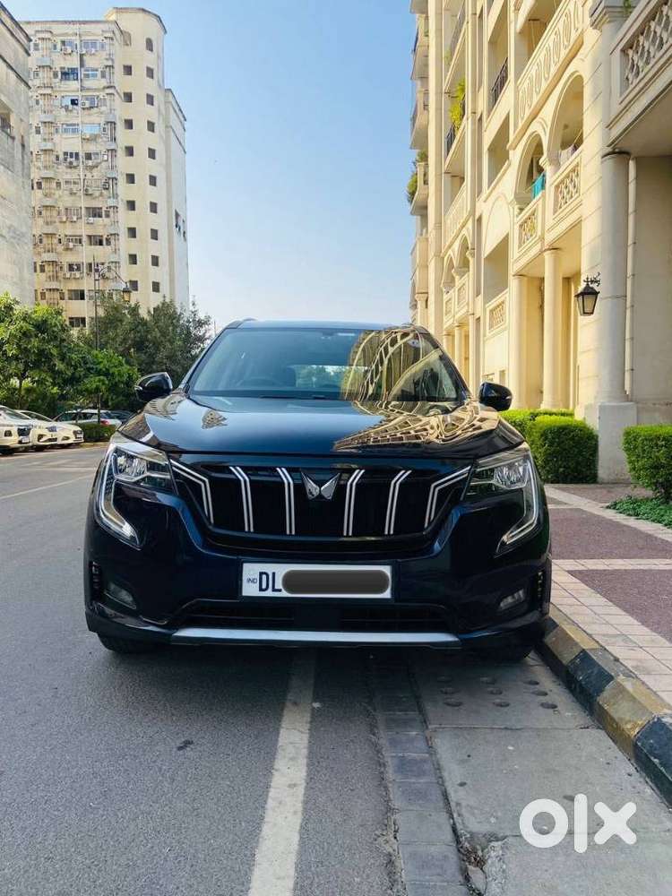 Mahindra XUV700 2.0 AX 5 Petrol AT Str, 2022, Petrol