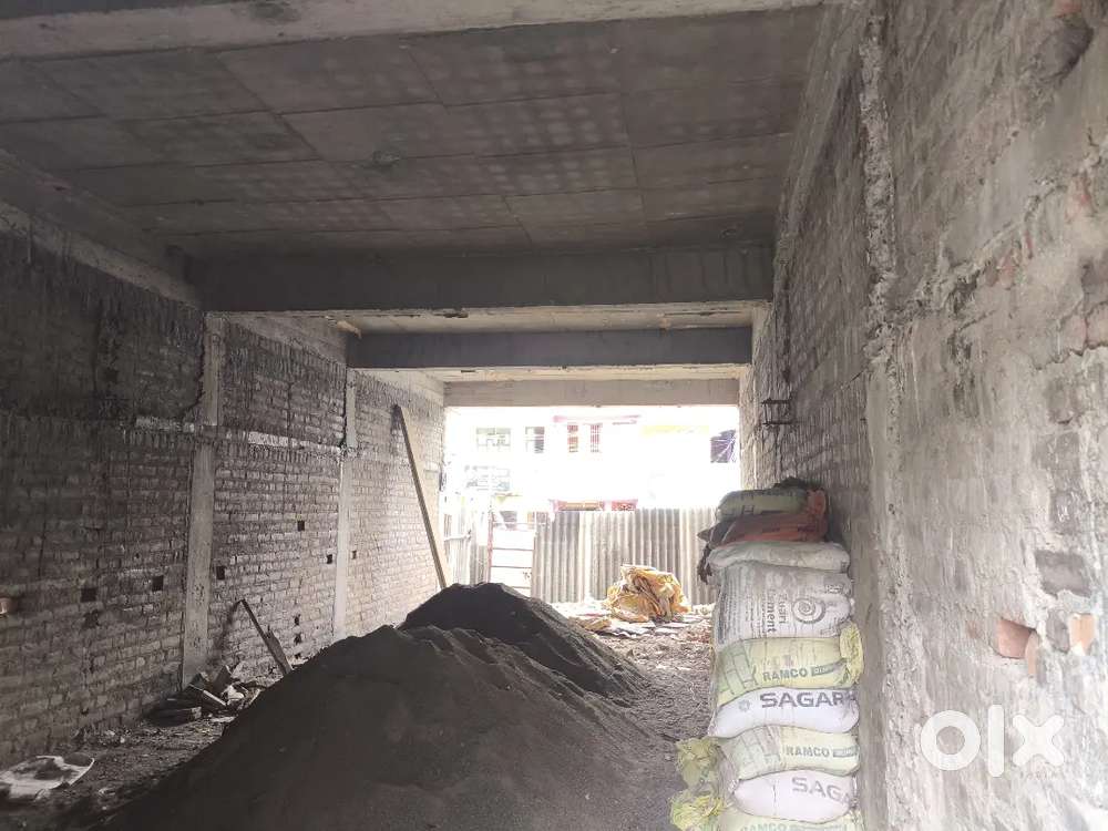 ஷோரூம் ,சூப்பர் மார்க்கெட், டெக்ஸ்டைல்ஸ் இந்த இடம் ஏற்றது.