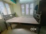 Orginal wood bed
