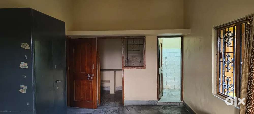 1BHK house for Rent for Small Family