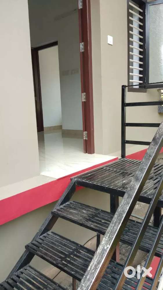 2BHK Upstair for rent near Aster MIMS calicut