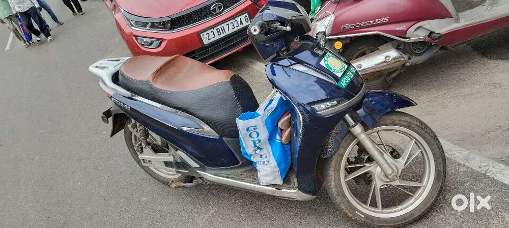 Electric vehicle