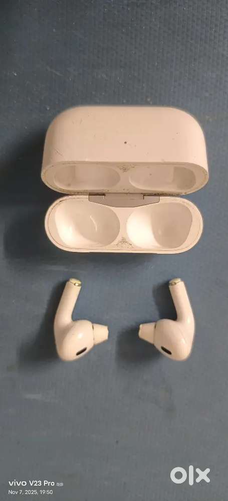 AirPods Pro 2nd Gen (Latest Model) - Active Noise Cancellation!