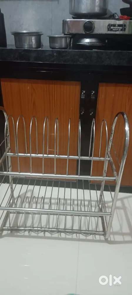 Steel dish stand for kitchen plates