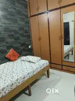 One room avalible on rent student bachelor