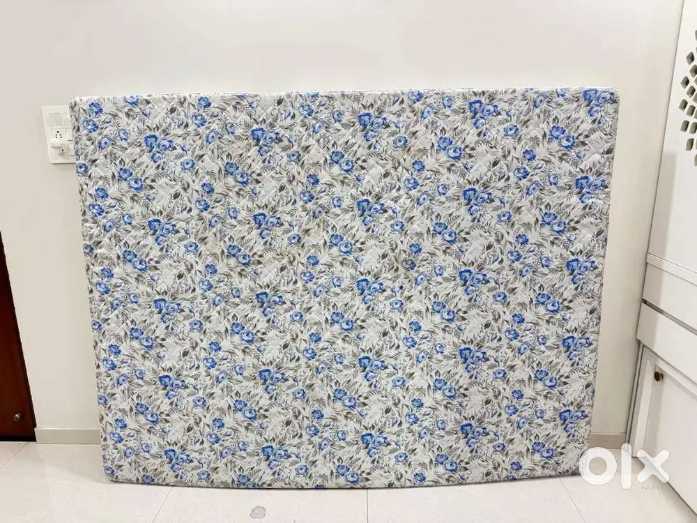 Furniture bed mattress