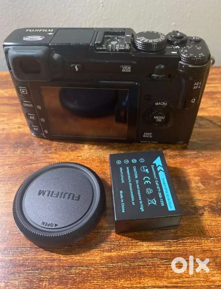 Fujifilm X Series X-E1 16.3MP Digital SLR Camera Body Black (Excelle