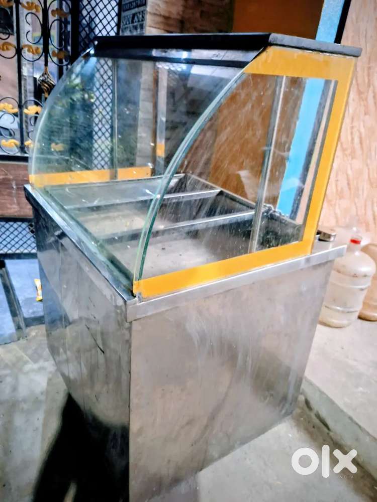 Curry Point Display Counter