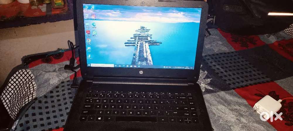 HP laptop 4gb rem 256gb SSD urgent sale