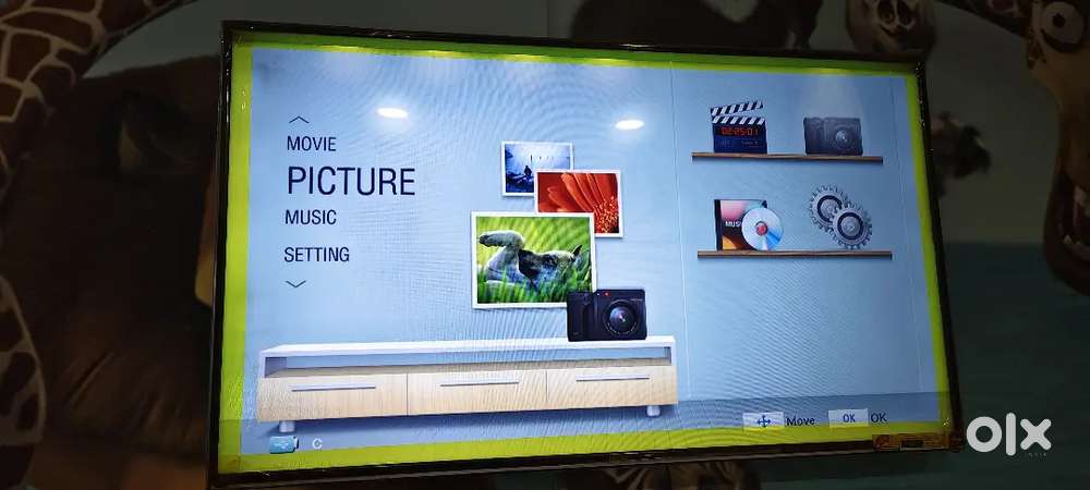 Haier 43” LED TV in Excellent Condition