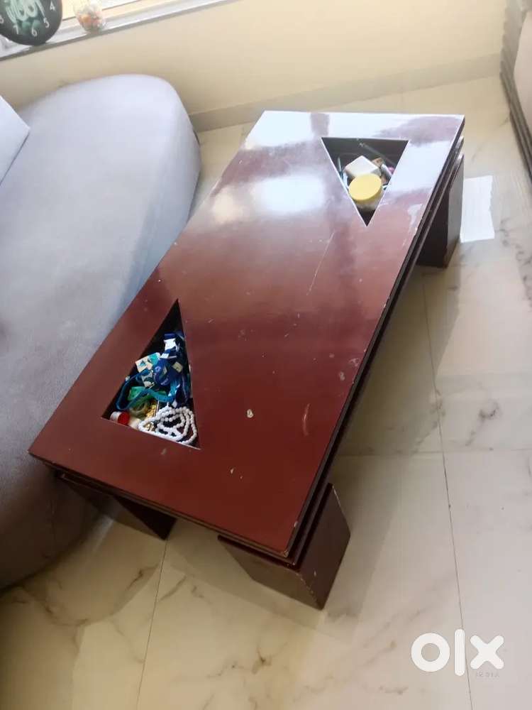 Centre table for sale