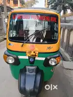 Piaggio CNG auto rickshaw