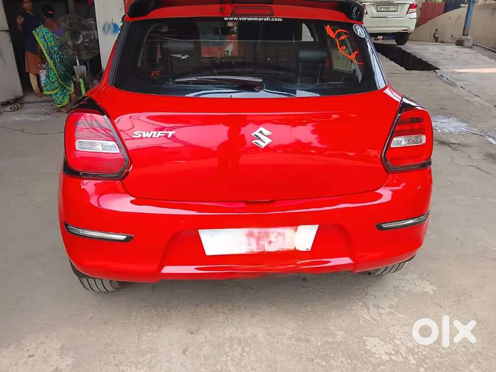 Maruti Suzuki Swift 2018 Petrol 88000 Km Driven