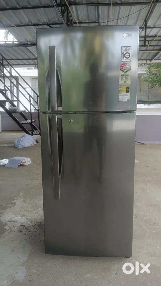 LG 2 Door Refrigerator – Excellent Condition  Dual Fridge