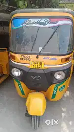 BAJAJ RE CNG TN01 BT 4842