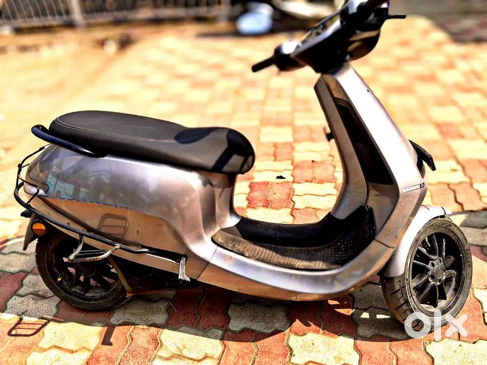 Ola s1 pro electric scooter running perfect