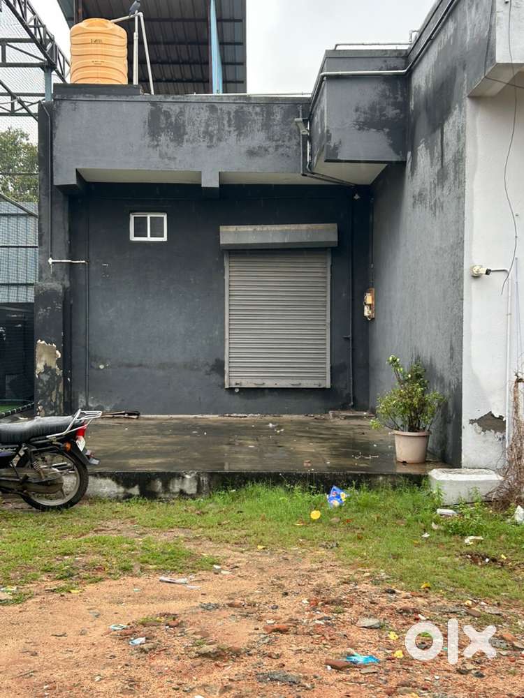 Empty land or godown for rent