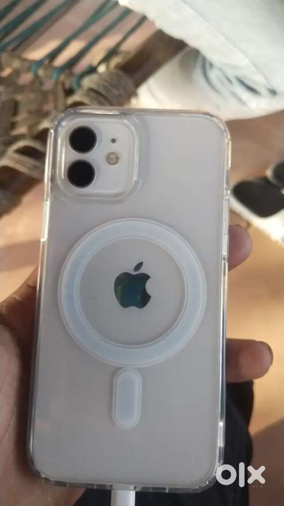 iPhone 12 128GB. 2 month old. 95•/• percentage battery helath