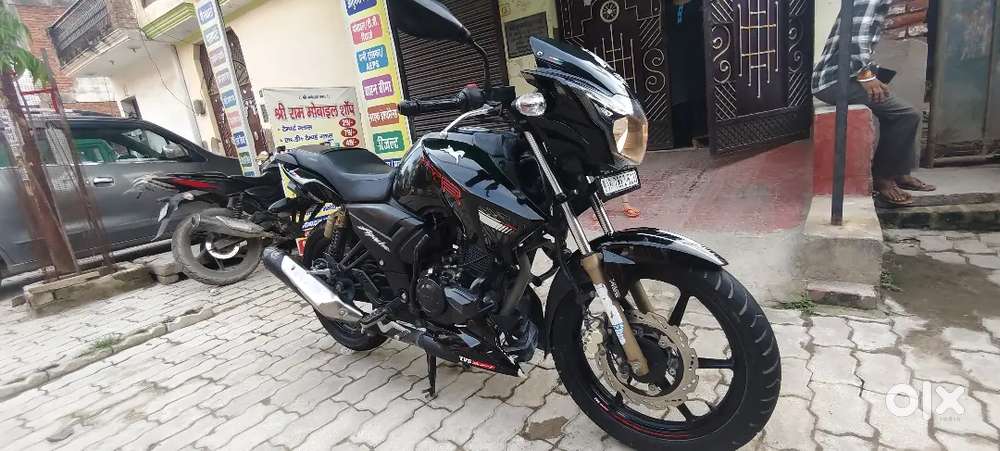 TVS Apache RTR