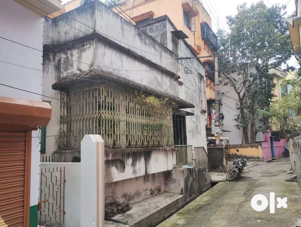 2min walking (450m) from BARRACKPORE Station only. 20 ft Road