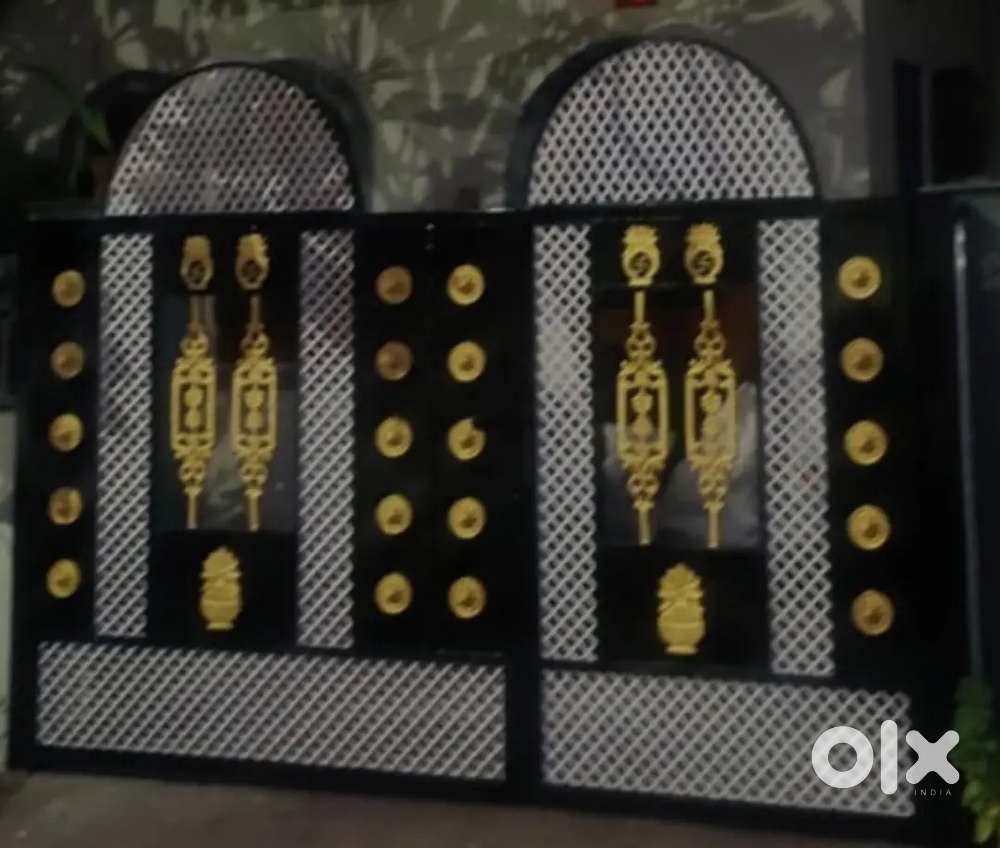 Tough Iron Gate with channel and tough Iron jaali